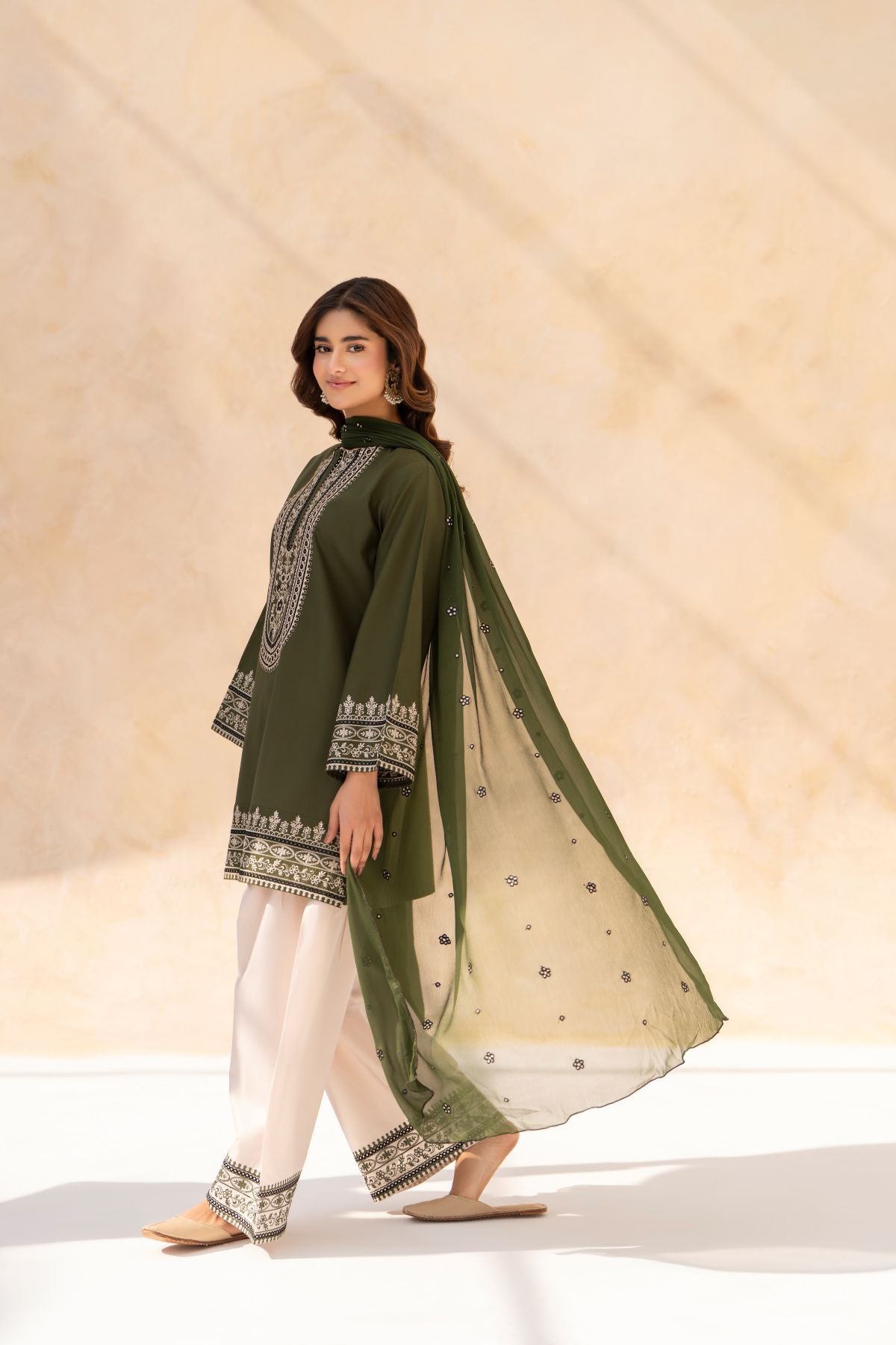 ZAR-E-ZAITOON